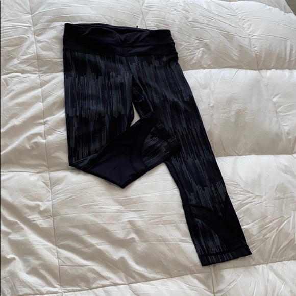 lululemon athletica Pants - Lululemon Run Inspire Crop 22”